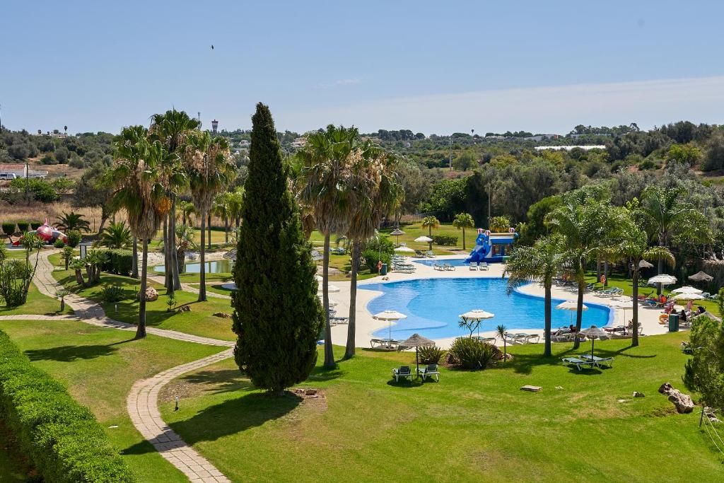 The Navigator - Palm Oasis Alvor 4*, regime Tudo Incluído!