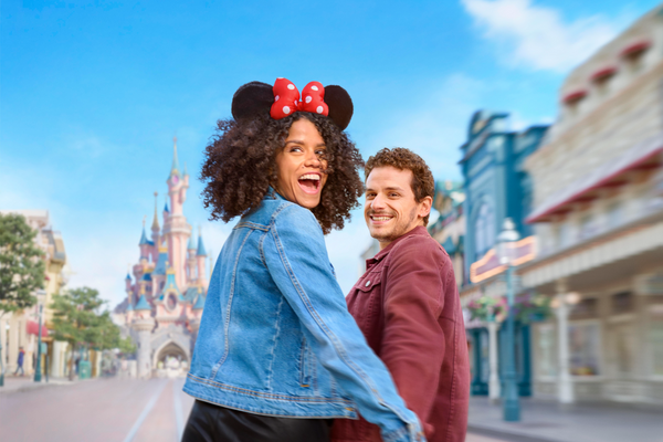 Hotel + Bilhetes a Disneyland Paris