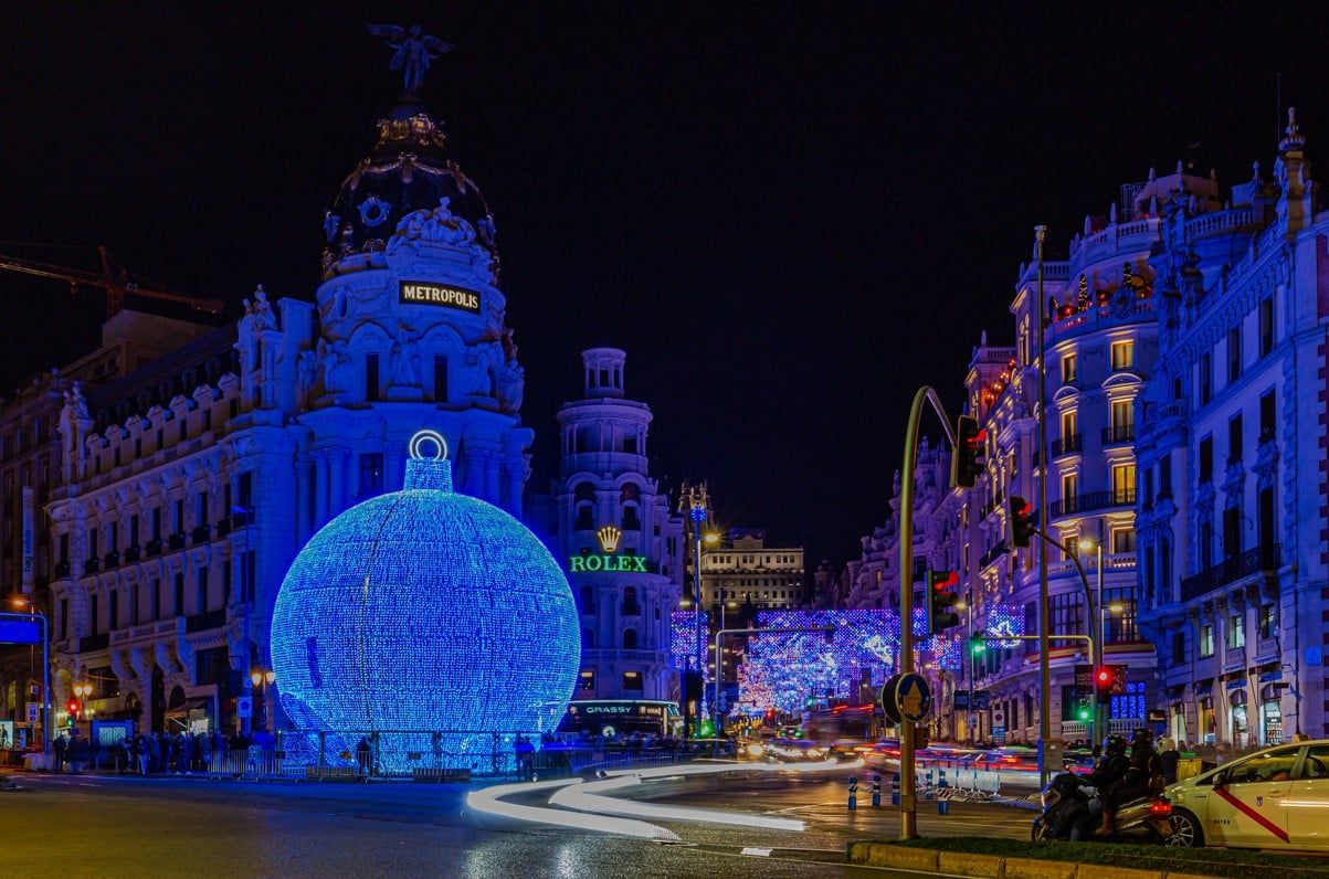 Hotel + Tour en el Navibus de Madrid-11