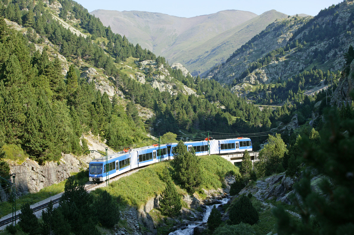 Cremallera y Telecabina en el Vall de Núria-5